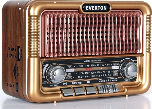 Güneş Enerjili Nostaljik Radyo B651